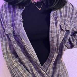 Cute converse flannel!